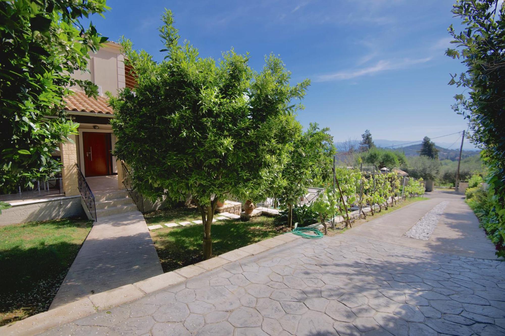Villa Natilia Gazatika Luaran gambar